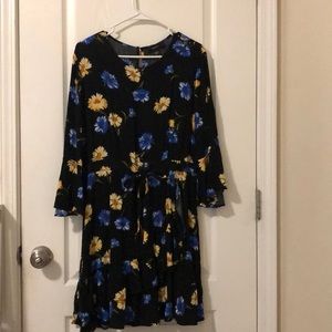 Forever 21+ floral dress with bell sleeves